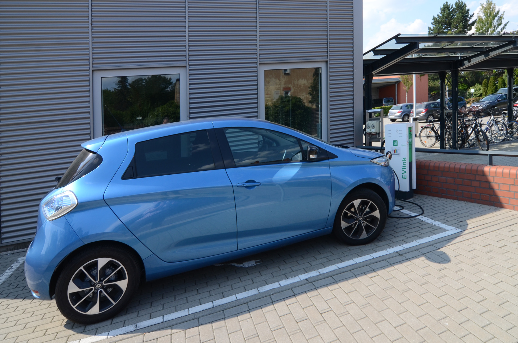 Wittenberg - Zoe saugt kostenlos Energie